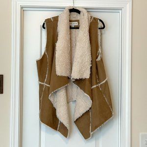 Gently Worn Long Beach Mall Ava \u0026 Viv Tan Faux Lined Fur Open Cream Suede D